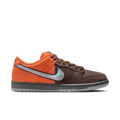 Nike SB Dunk Low Pro "Muni Fast Pass" - Orange - Sneakers Nike SB Dunk Low Pro "Muni Fast Pass" - Orange - Sneakers