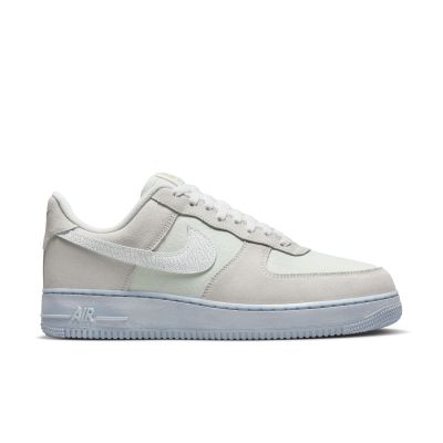 Nike Air Force 1 '07 LV8 EMB "Summit White" - White - Sneakers