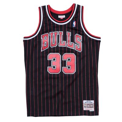 Mitchell & Ness Chicago Bulls Scottie Pippen Swingman Jersey - Black - Jersey